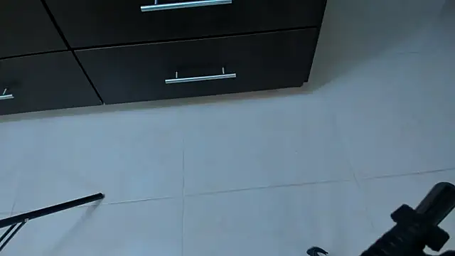 sofia samm online show from 10-31-25, 03:51