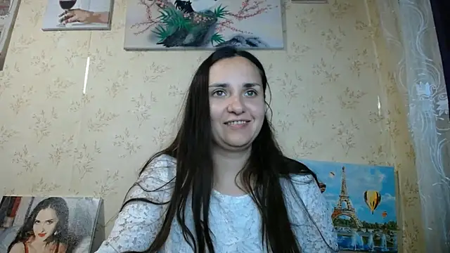 Snapshot of VoulezVous_Angel chatting on 05-27-26, 04:31 VoulezVous Angel online show from 05-27-26, 04:31
