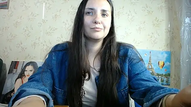 Snapshot of VoulezVous_Angel chatting on 05-31-26, 05:42 VoulezVous Angel online show from 05-31-26, 05:42