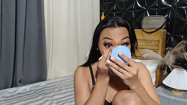 TheExoticJessa online show from 11-04-25, 03:11