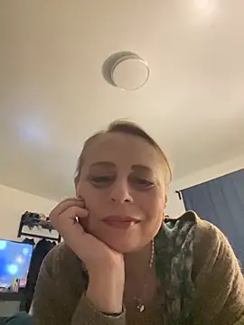 ToriLove777 online show from 12-01-25, 07:57