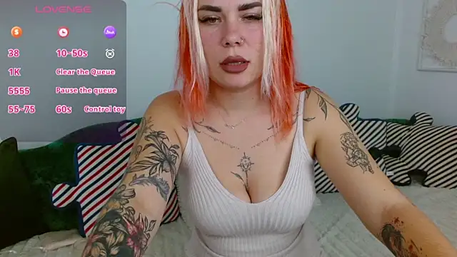 lada love online show from 11-19-25, 04:40