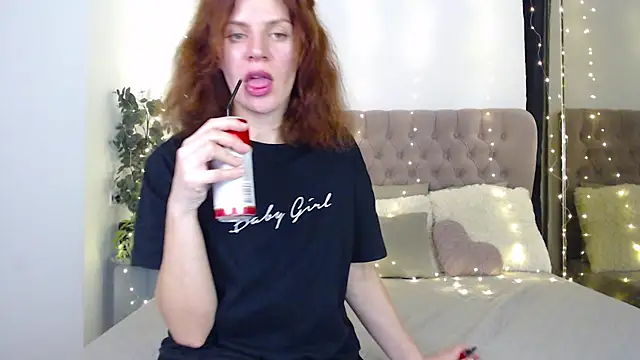 Sandra angel  online show from 12-21-25, 02:08