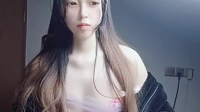 JuliaNoir online show from 01-07-26, 02:52