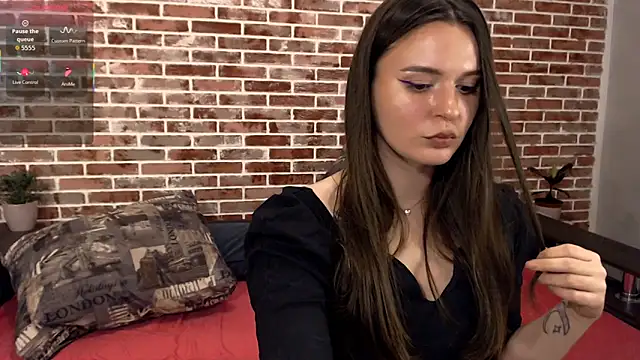 AlexaWongg online show from 11-01-25, 07:05