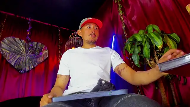 x heros x online show from 11-03-25, 01:01