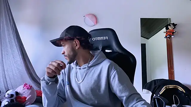 3v1l online show from 11-18-25, 06:12