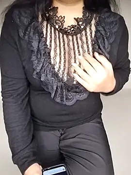 Itz shila  online show from 10-31-25, 02:51