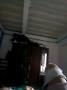 Snapshot of jhoan_9304 chatting on 11-09-25, 06:28 jhoan 9304 online show from 11-09-25, 06:28