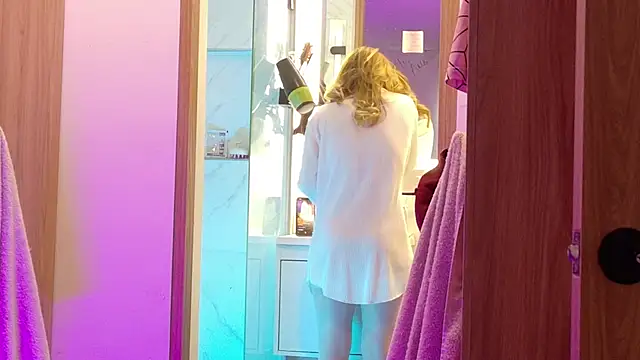 LovesKingdom online show from 04-21-26, 11:38