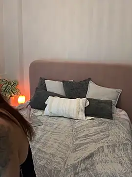 HotLdyllic online show from 04-11-26, 07:35