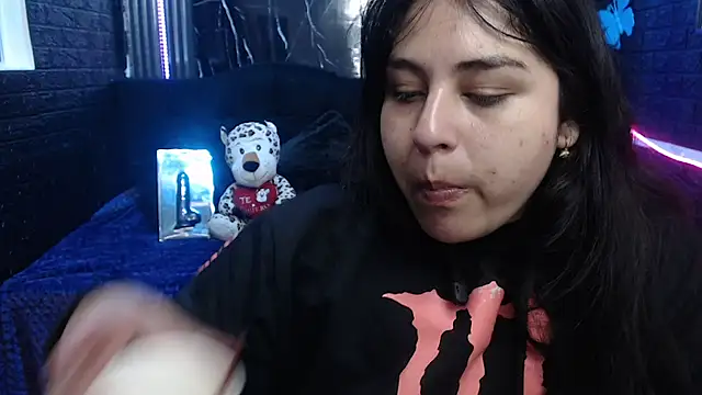 Snapshot of lehia_285 chatting on 06-03-26, 01:14 lehia 285 online show from 06-03-26, 01:14