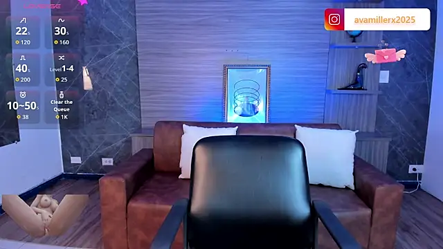 Ava-miller online show from 11-26-25, 01:23