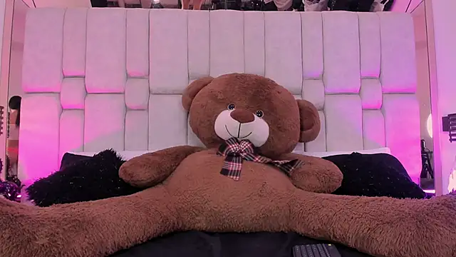 MylittleEmily  online show from 11-11-25, 03:50