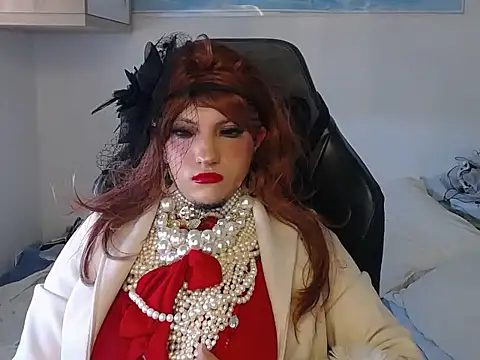 VanesaCrossic online show from 10-07-25, 07:49