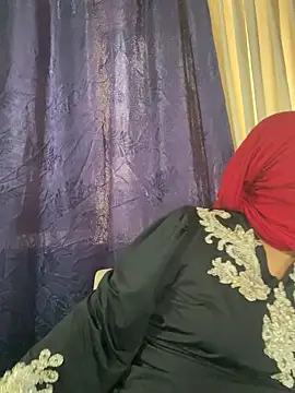 Snapshot of kadira6_ chatting on 11-28-25, 01:14 kadira6 online show from 11-28-25, 01:14