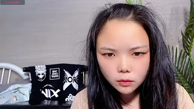 0xiaosu0 online show from 12-19-25, 01:56