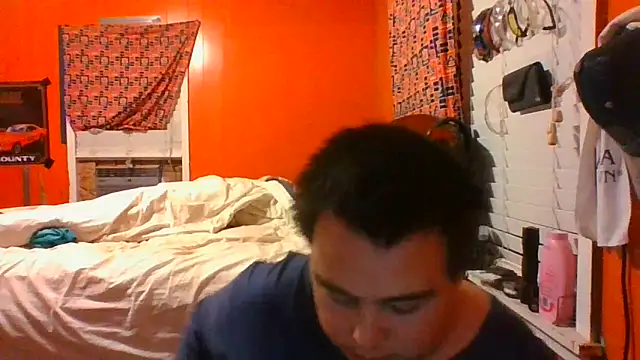 Snapshot of Theo269 chatting on 12-05-25, 08:27 Theo269 online show from 12-05-25, 08:27