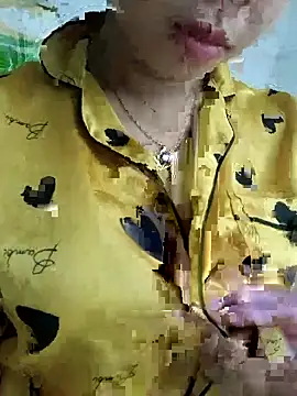 Snapshot of kitti-krush chatting on 11-03-25, 04:25 kitti-krush online show from 11-03-25, 04:25