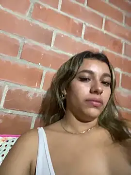 liahot69 online show from 04-24-26, 01:52