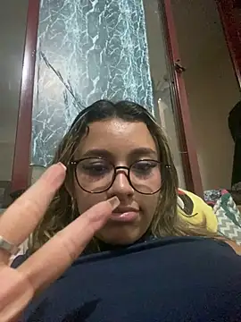 liahot69 online show from 04-25-26, 09:45