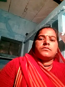 Snapshot of Hotty-Mona754 chatting on 11-04-25, 04:06 Hotty-Mona754 online show from 11-04-25, 04:06