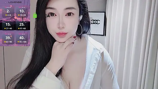 YunShan-33 online show from 02-07-26, 05:05