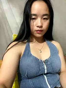 Snapshot of Ngoclan2k chatting on 11-02-25, 01:02 Ngoclan2k online show from 11-02-25, 01:02