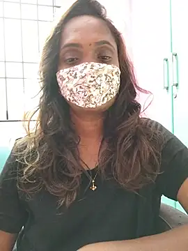 Queen-dhivya online show from 07-28-26, 04:19