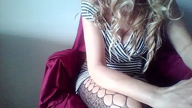 salentinasexy online show from 12-16-25, 07:57