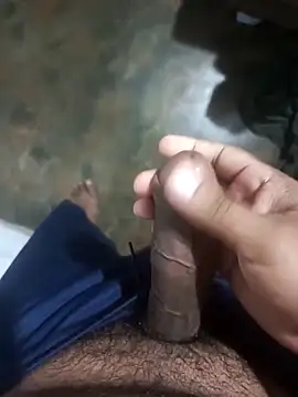 Snapshot of alexrodriguezx4 chatting on 11-04-25, 01:10 alexrodriguezx4 online show from 11-04-25, 01:10