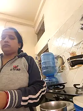 Hot-Sana2 online show from 11-03-25, 01:29