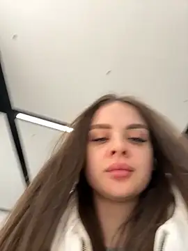 Snapshot of KristiRich chatting on 11-03-25, 08:26 KristiRich online show from 11-03-25, 08:26