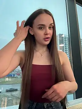 Snapshot of KristiRich chatting on 12-19-25, 12:12 KristiRich online show from 12-19-25, 12:12