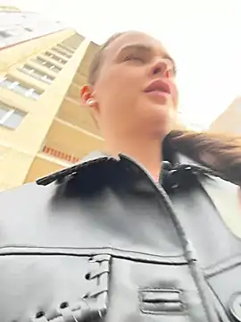 KristiRich online show from 04-12-26, 12:21