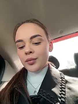 KristiRich online show from 04-27-26, 09:51