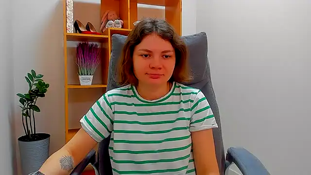 Stella-Maers online show from 04-13-26, 07:14