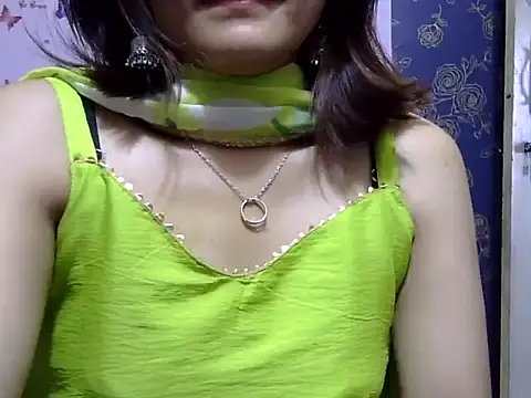 maira 33 online show from 02-22-26, 09:41