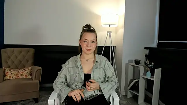 VanitaOkamoto online show from 11-05-25, 11:32