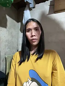 bellaUtops online show from 03-11-26, 08:04