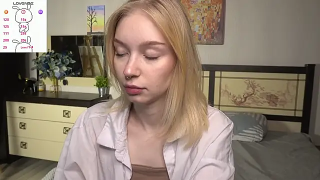 ShanelTunon online show from 11-23-25, 07:02