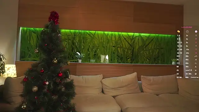 Snapshot of KathleenGreggs chatting on 12-20-25, 11:12 KathleenGreggs online show from 12-20-25, 11:12