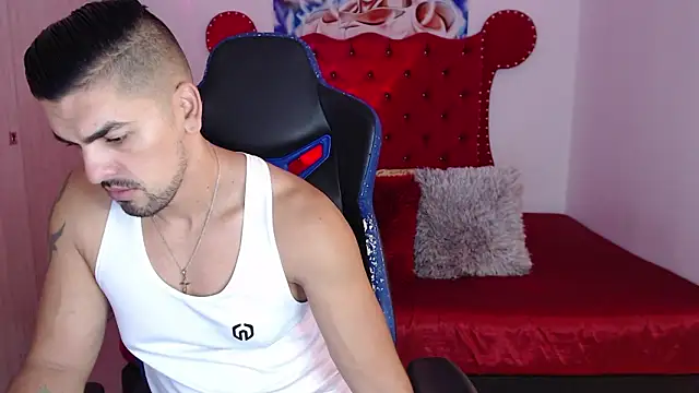 axelwinters   online show from 03-10-26, 11:48