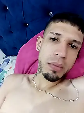 6perlas9 online show from 12-18-25, 03:29