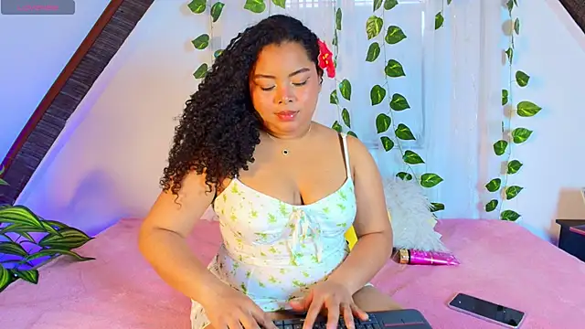 alanaa gomezz online show from 06-01-26, 06:53