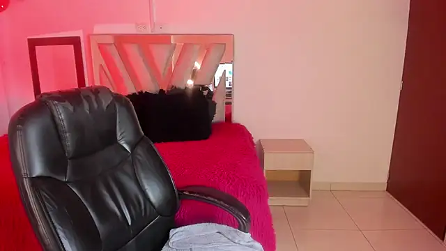 Ebonynaughty online show from 05-14-26, 03:02