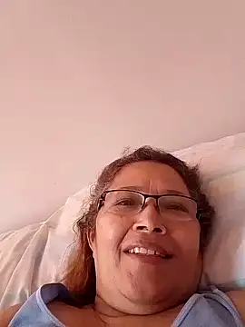 Snapshot of Cessi50 chatting on 05-25-26, 03:07 Cessi50 online show from 05-25-26, 03:07