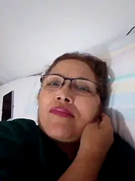Snapshot of Cessi50 chatting on 05-31-26, 12:41 Cessi50 online show from 05-31-26, 12:41