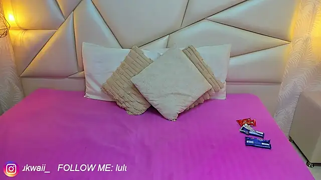 laurettedela rouse online show from 11-24-25, 11:43