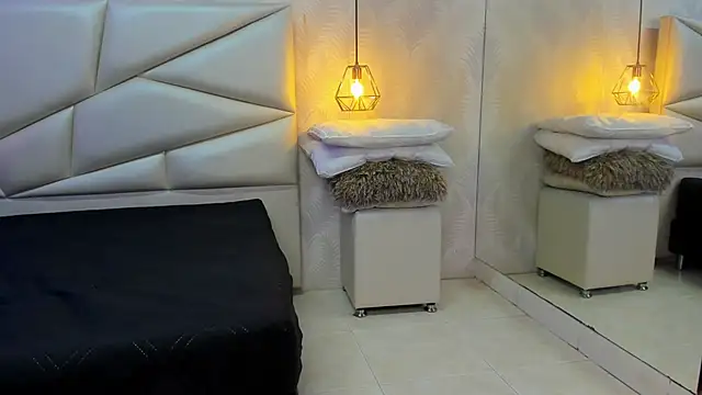 laurettedela rouse online show from 12-16-25, 11:26